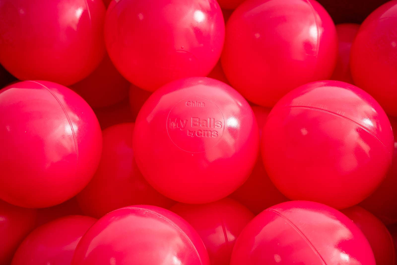 15 g commercial grade ball pit balls, rose color